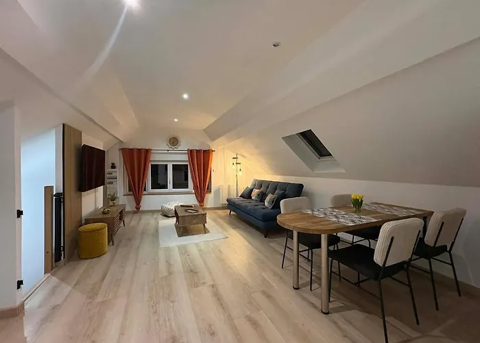 Douillet Apartment